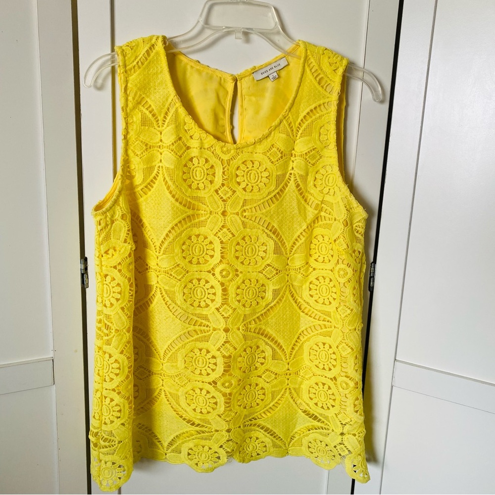 Skies Are Blue Yellow Lace knit Sleeveless Top Size Large measurements in pics